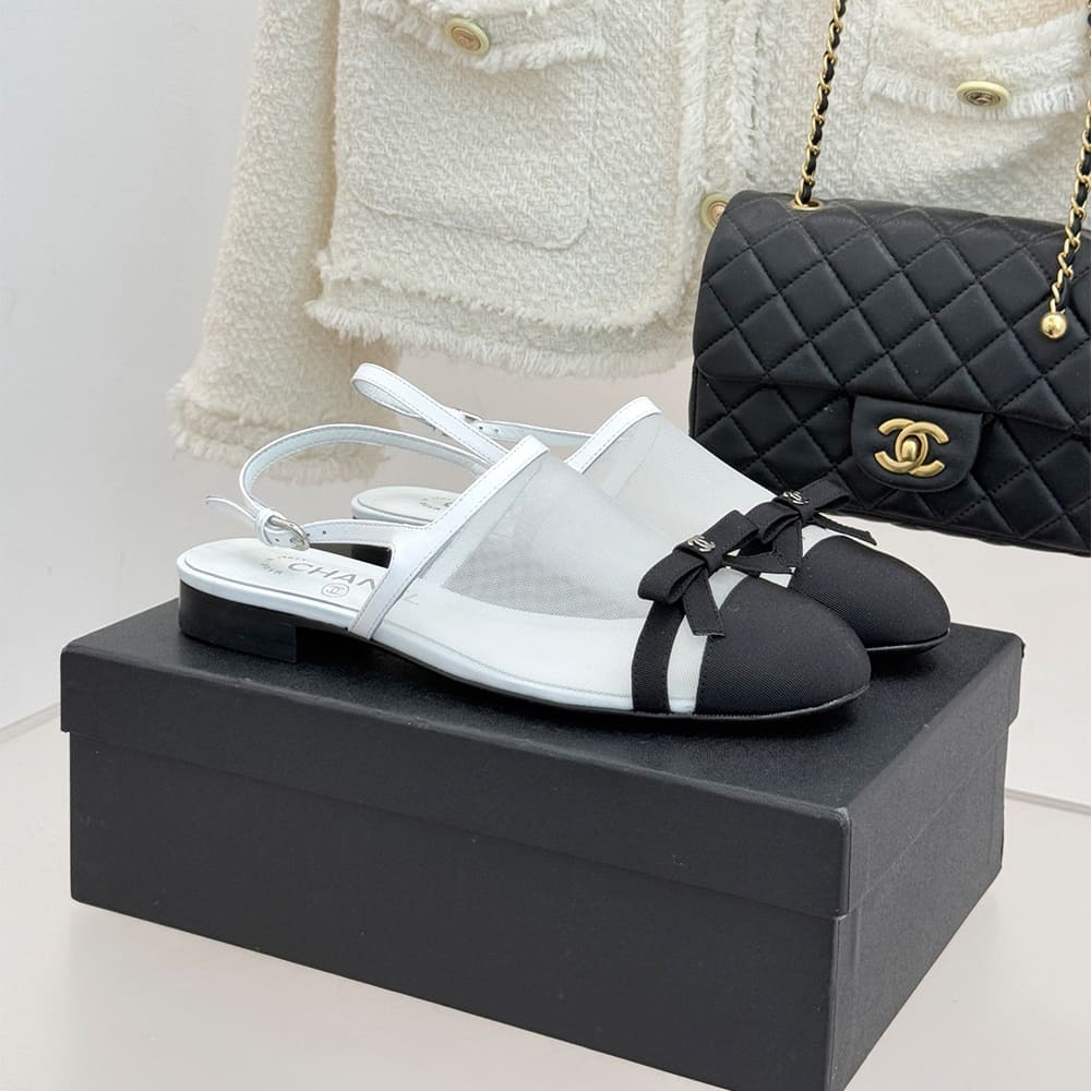 CHANEL Slingbacks