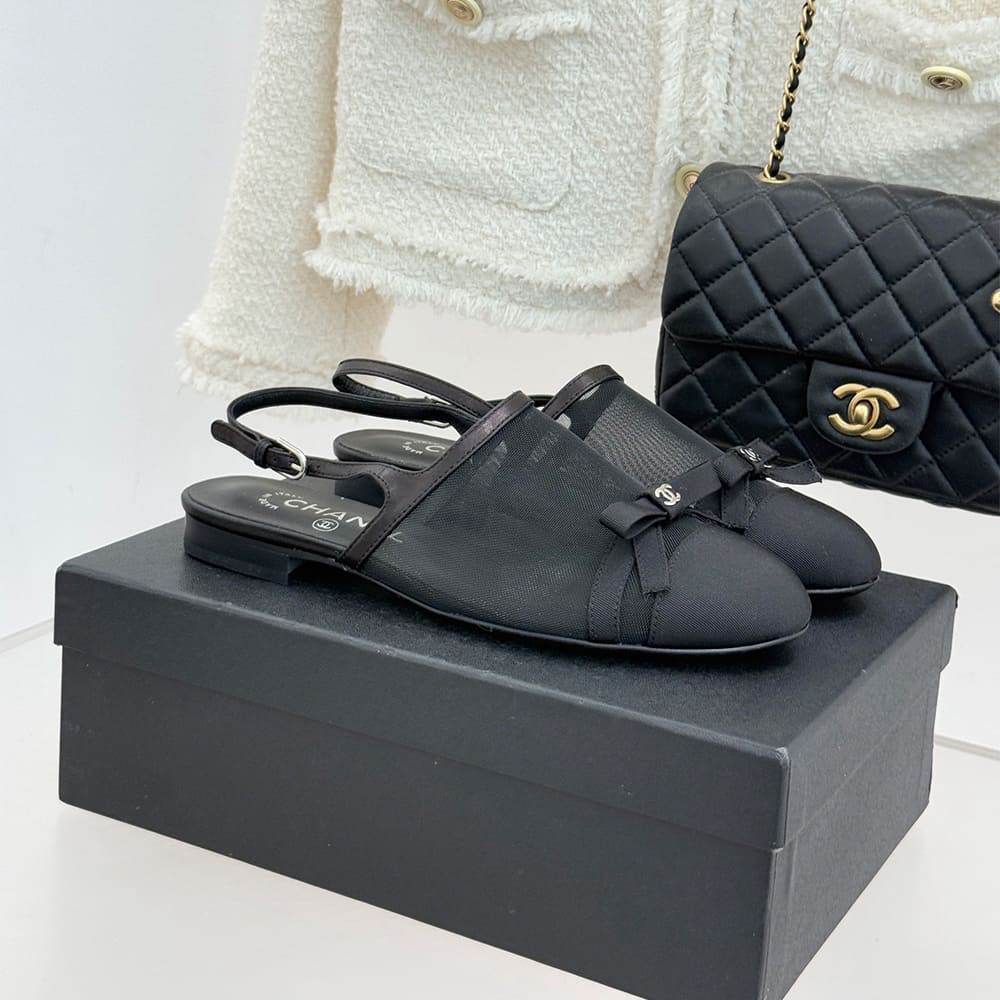 CHANEL Slingbacks