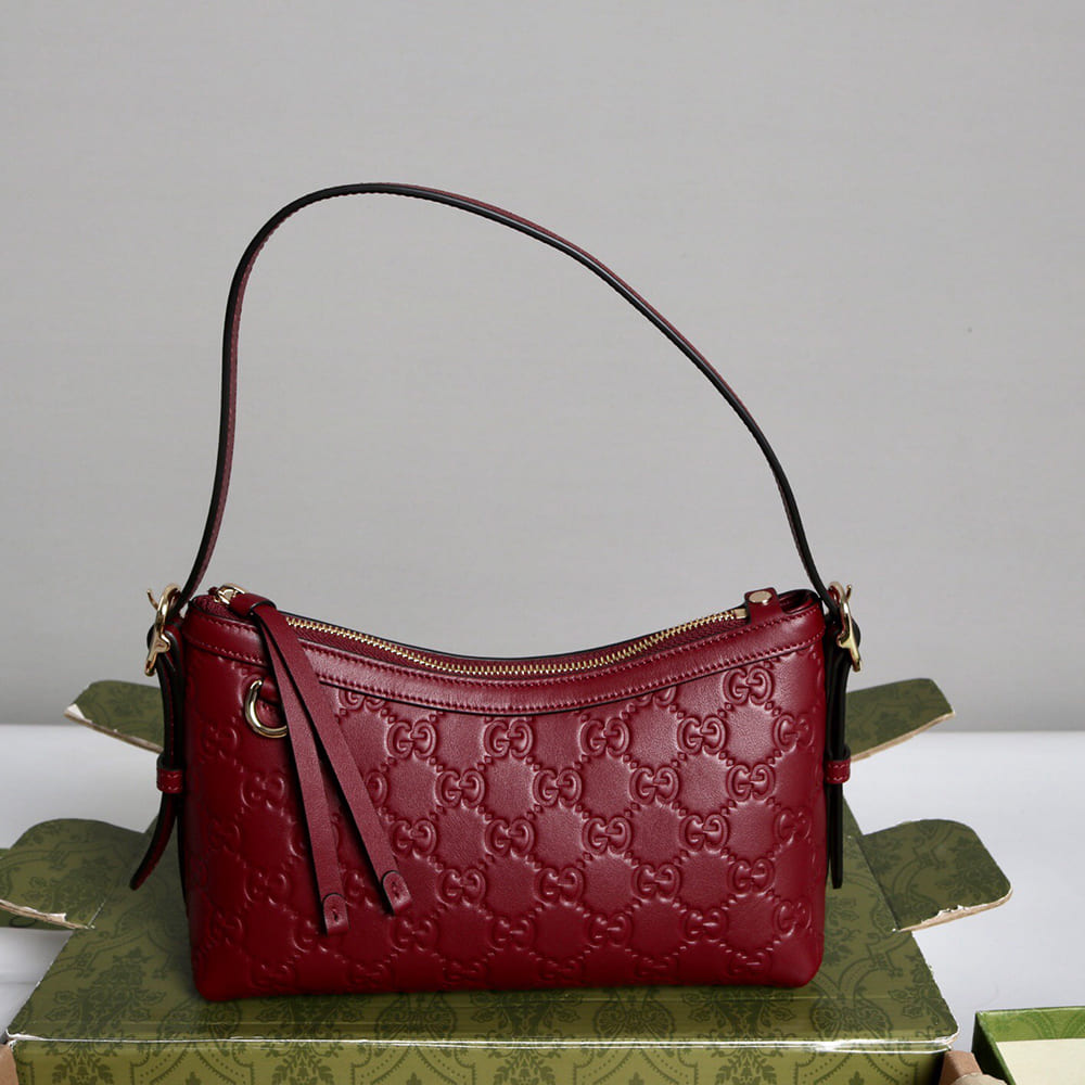 Gucci GG Emblem small shoulder bag