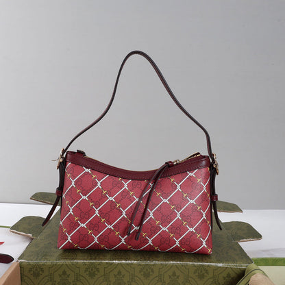 Gucci GG Emblem small shoulder bag