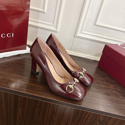 GUCCI Women’s Signora pump