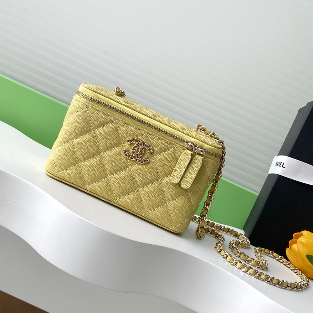 Chanel Long Vanity with chain
