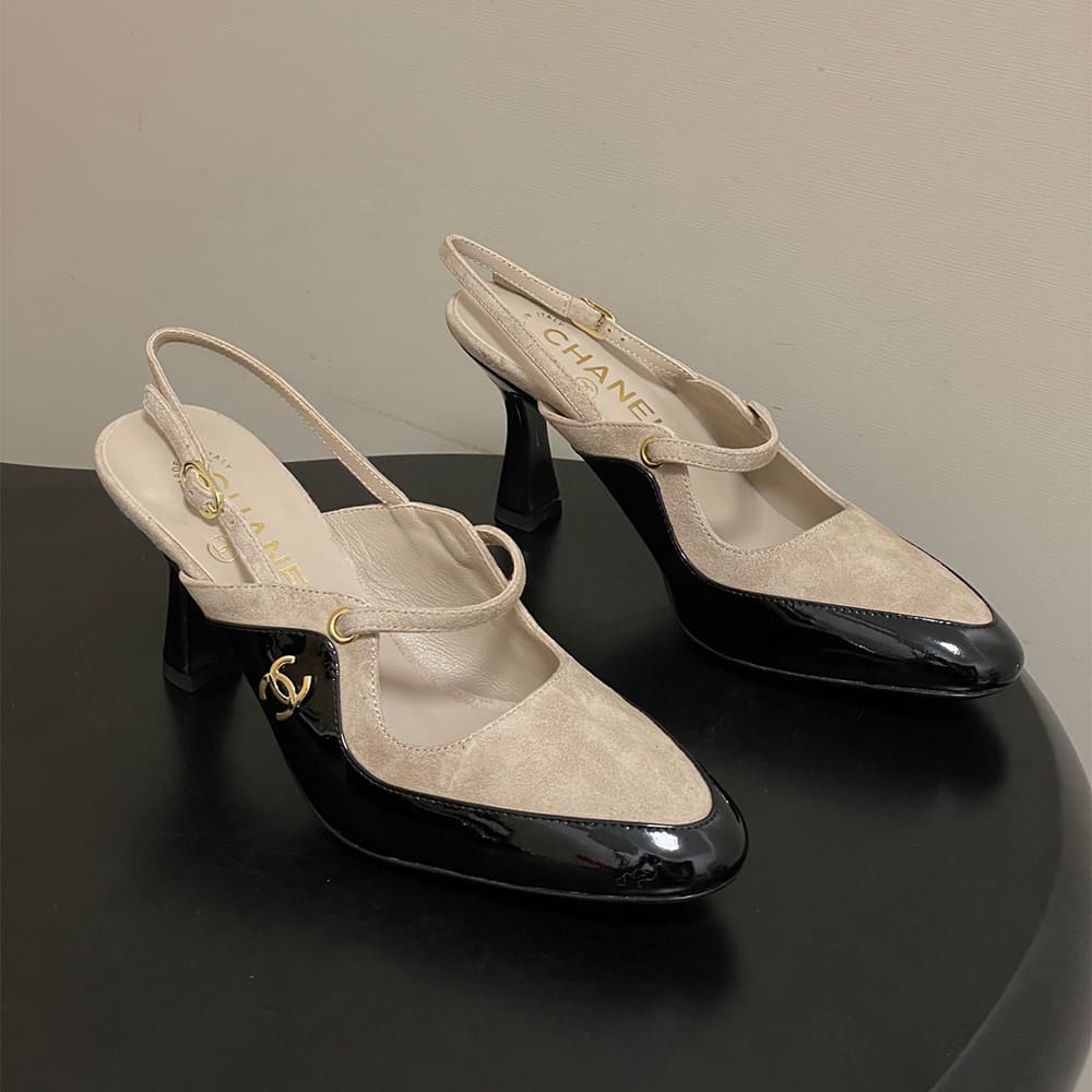 CHANEL Slingbacks