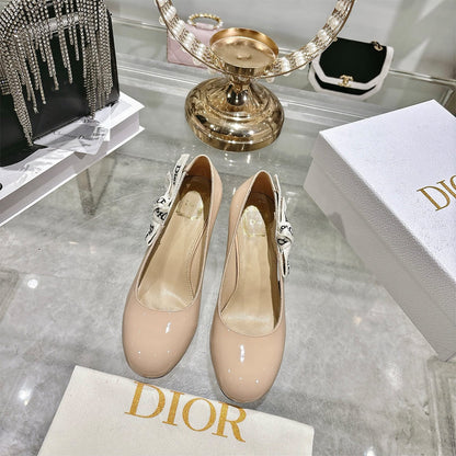 J’Adior Pump