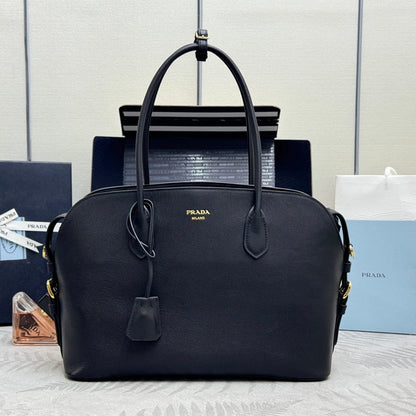 Prada Large leather tote bag(HIGH-END GRADE)