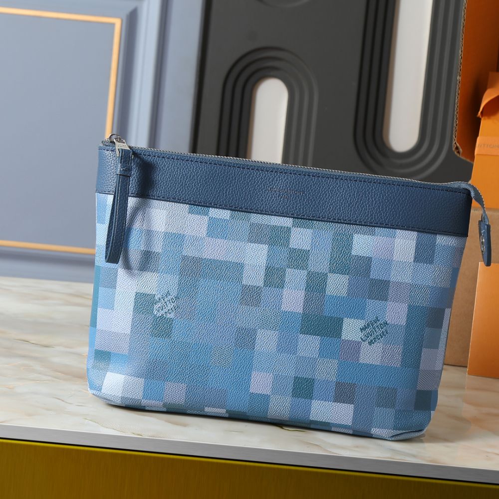 Louis Vuitton Pochette Voyage Souple Blue 30Cm M28846
