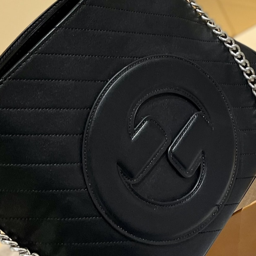Gucci Blondie Small Tote Bag Black 30Cm 751518 1AAOW 9022