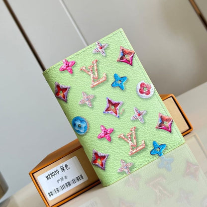 Louis Vuitton Passport Cover Monogram Donuts Green 14Cm M28039