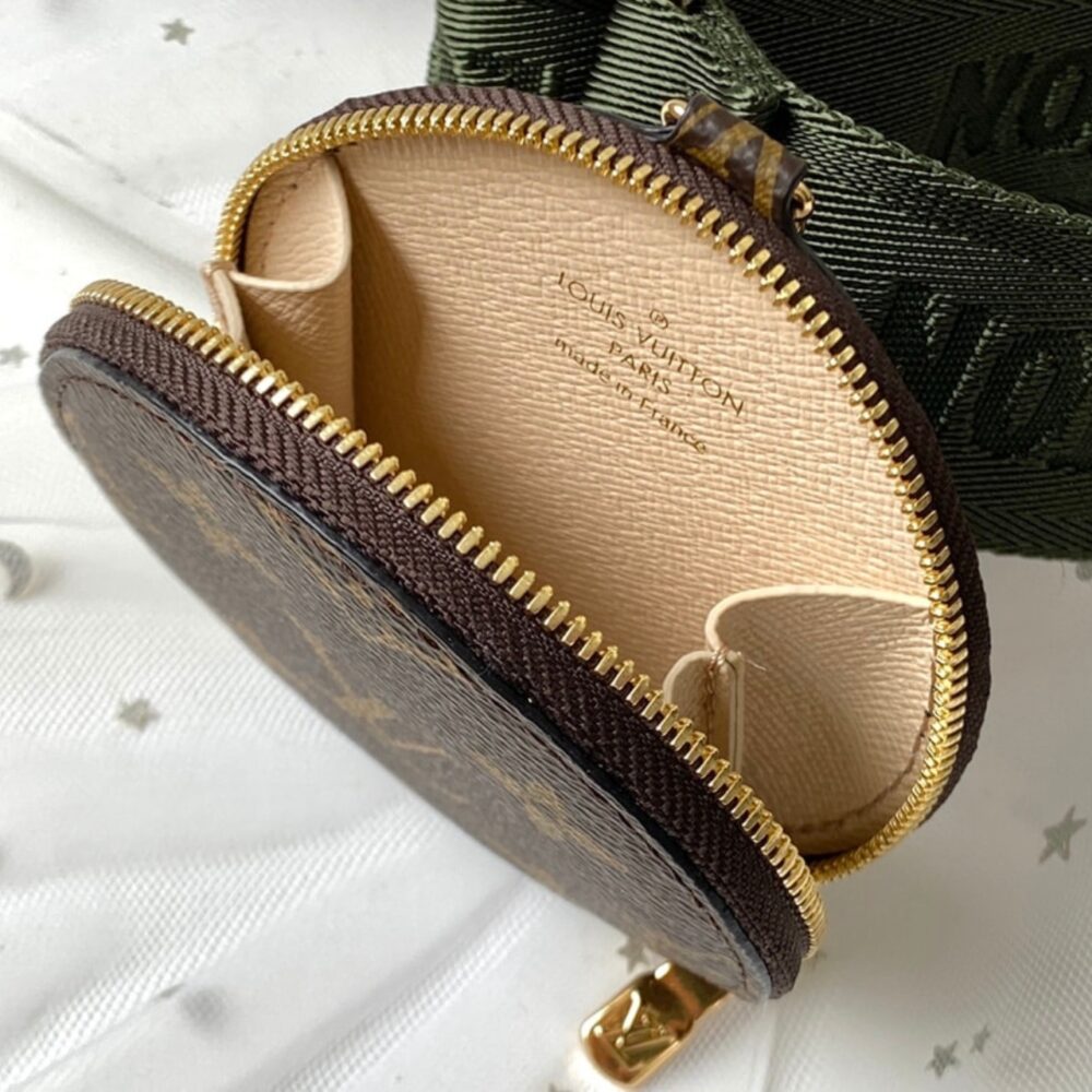 Louis Vuitton Multi Pochette Accessoires Monogram  Khaki 24cm M44813