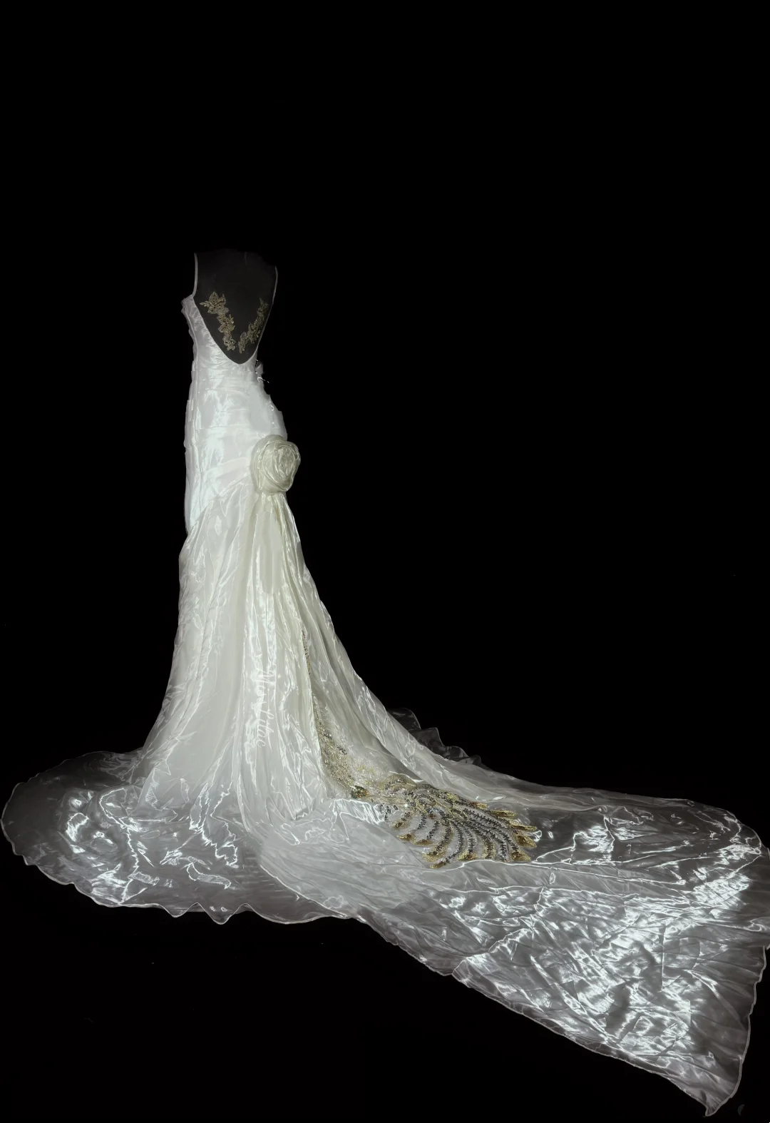 White Spaghetti Strap Waist-Cinching Fitted Sequin Elegant Long Train Party & Evening Gown gh7148