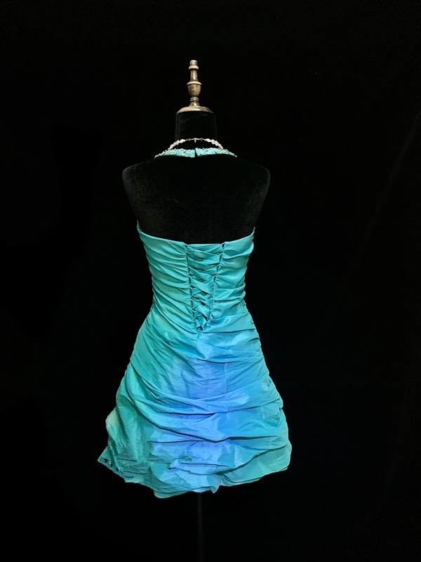 Light blue halter-neck fitted short ball gown R8693