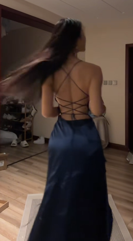 Dark blue halter-neck fitted waist slim slit sexy long ball gown R8069