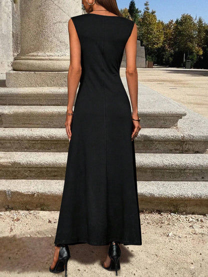 Elegant and minimalist solid color foldable O-neck vest evening dress