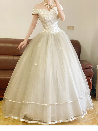 White Off-the-shoulder Waist-Cinched Puff-Skirt Ball Gown & Bridal Gown R7388