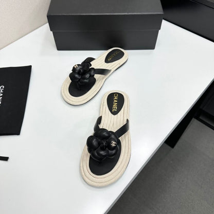 Chanel Thong With Camellia Black