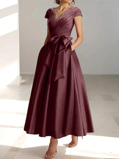 Wonderful A-line/Princess V-neck Short Sleeve Back Zip pocket Mother Of The Bride Dress