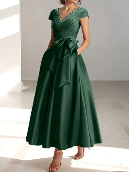 Wonderful A-line/Princess V-neck Short Sleeve Back Zip pocket Mother Of The Bride Dress