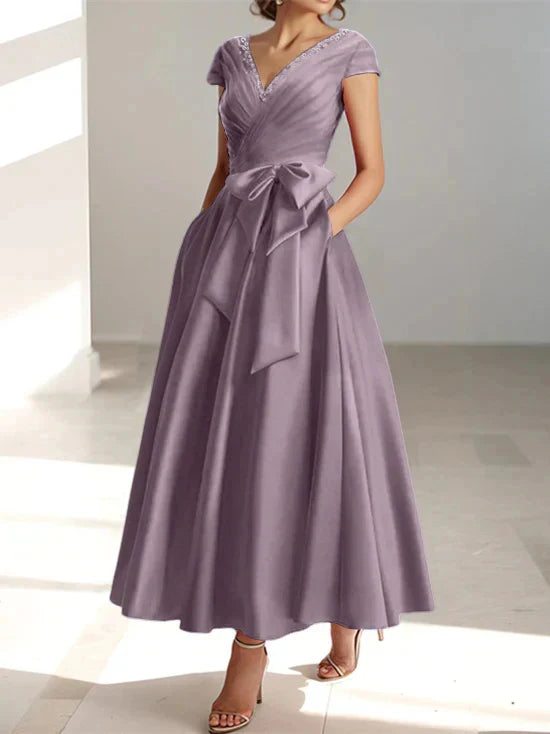 Wonderful A-line/Princess V-neck Short Sleeve Back Zip pocket Mother Of The Bride Dress