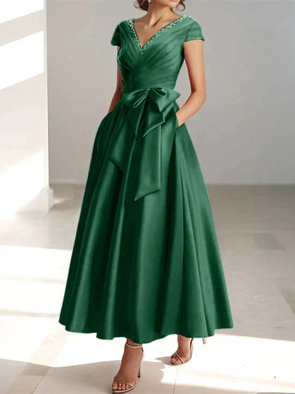 Wonderful A-line/Princess V-neck Short Sleeve Back Zip pocket Mother Of The Bride Dress