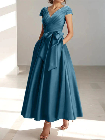 Wonderful A-line/Princess V-neck Short Sleeve Back Zip pocket Mother Of The Bride Dress