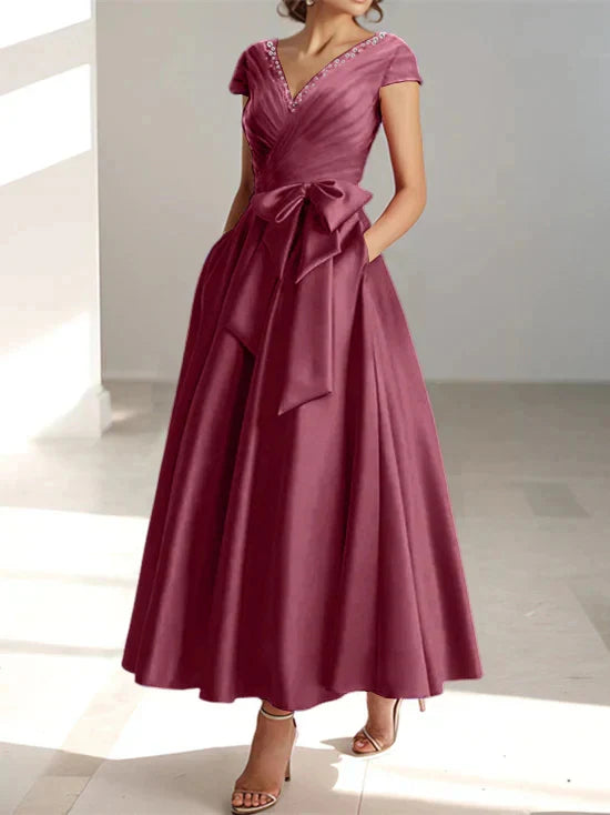 Wonderful A-line/Princess V-neck Short Sleeve Back Zip pocket Mother Of The Bride Dress