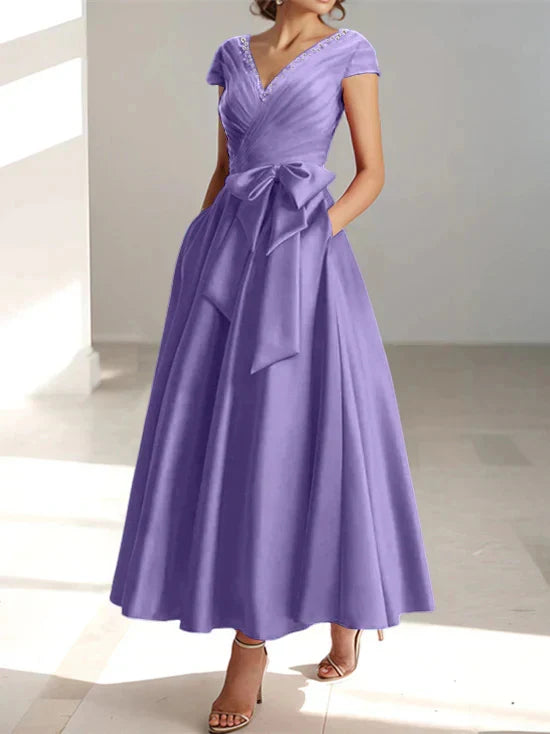 Wonderful A-line/Princess V-neck Short Sleeve Back Zip pocket Mother Of The Bride Dress