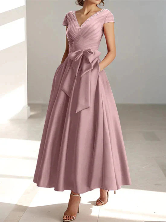Wonderful A-line/Princess V-neck Short Sleeve Back Zip pocket Mother Of The Bride Dress