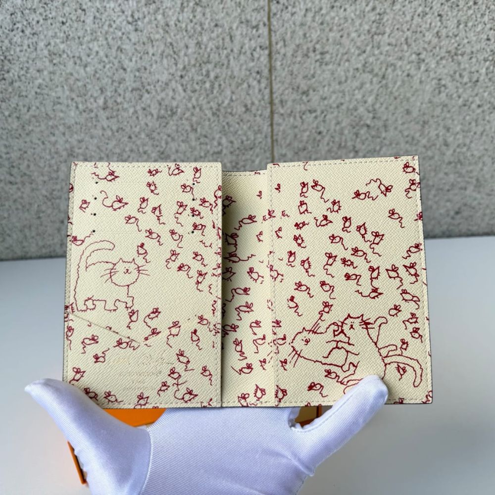 Louis Vuitton Passport Cover Monogram Coated Canvas 14Cm M25753