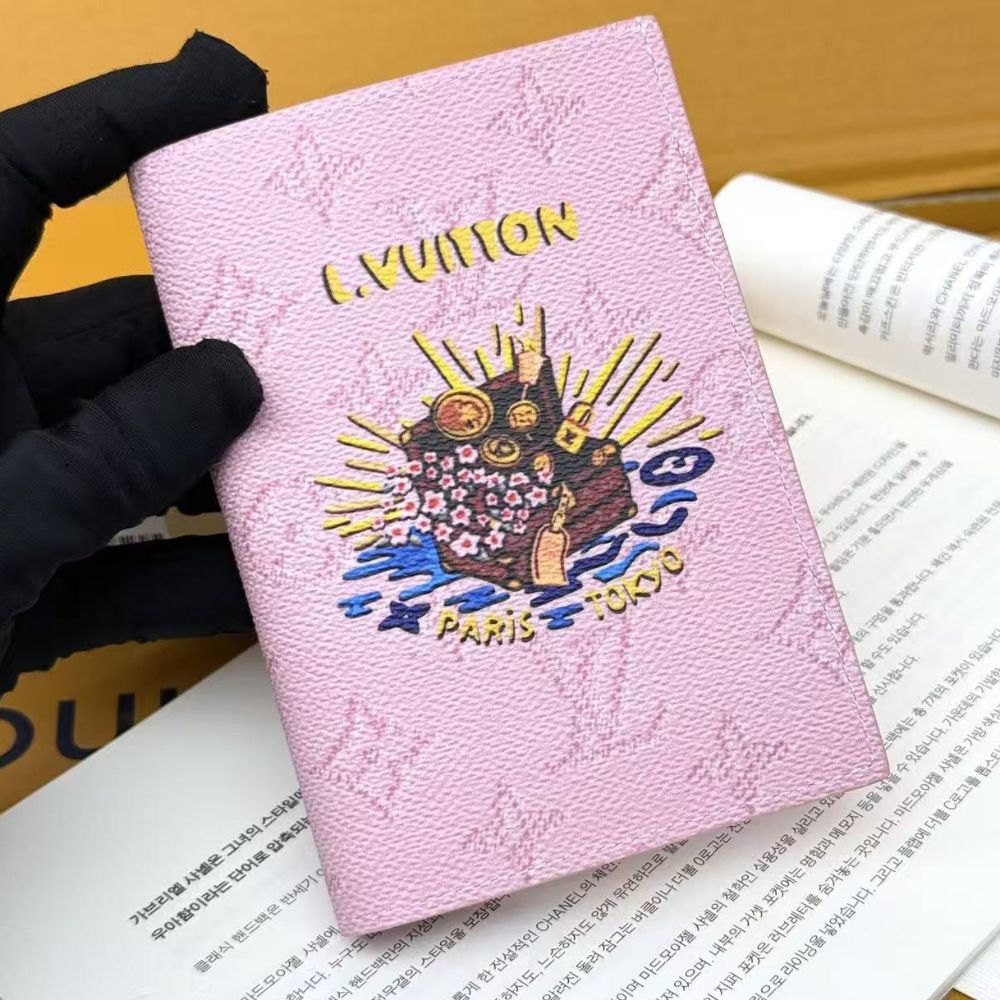 Louis Vuitton Passport Cover Pink 14Cm M25968