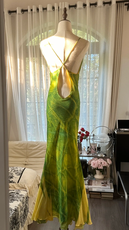 Yellow-green halter-neck, slim-fitting, bodycon long ball gown R7744