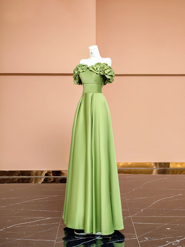 Green off-shoulder fitted long ball gown R8414