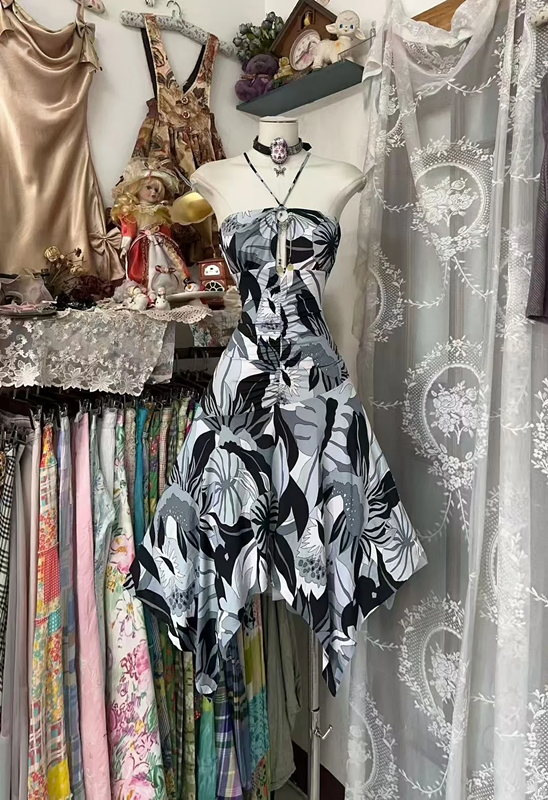 Retro floral print strapless waist-cinching fitted midi ball gown with an asymmetrical hem R7855