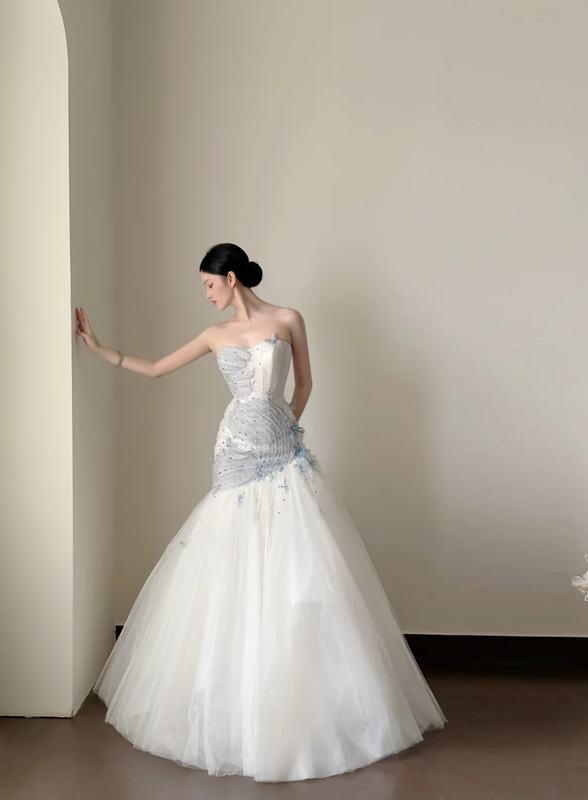 White strapless, waist‑cinched, light blue printed, full‑skirted prom dress R7974
