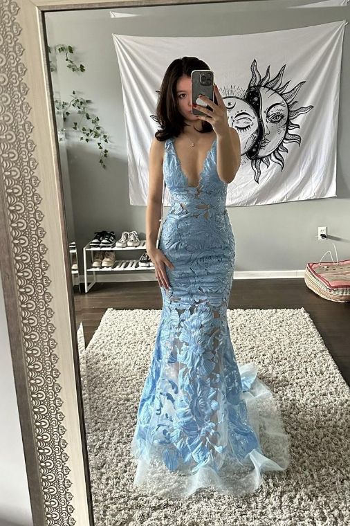 Vintage Light Blue Floral Lace Deep V-Neck Mermaid with Train Evening Gown TP5566