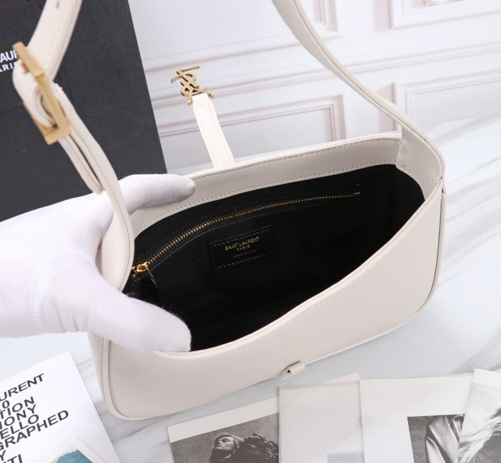 Saint Laurent Le 5 À 7 Hobo Bag In Smooth White 23Cm 6572282R20W9207