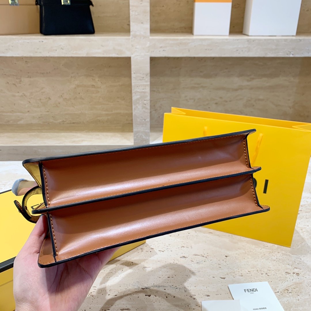 Fendi Peekaboo