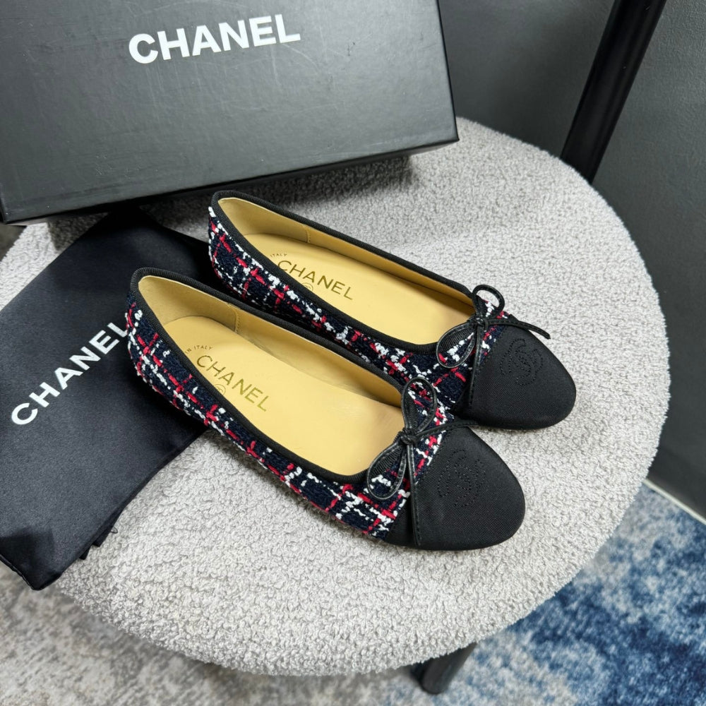 Chanel Ballerina Flat Shoes Tweed In Black