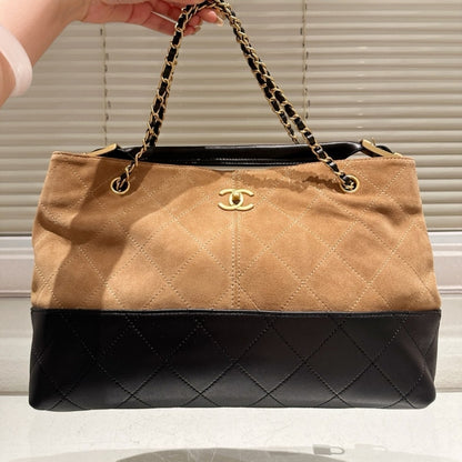 Chanel Shopping Bag Shiny And Gold Tone Metal Beige Black 36Cm AS5657 B20827 U1536