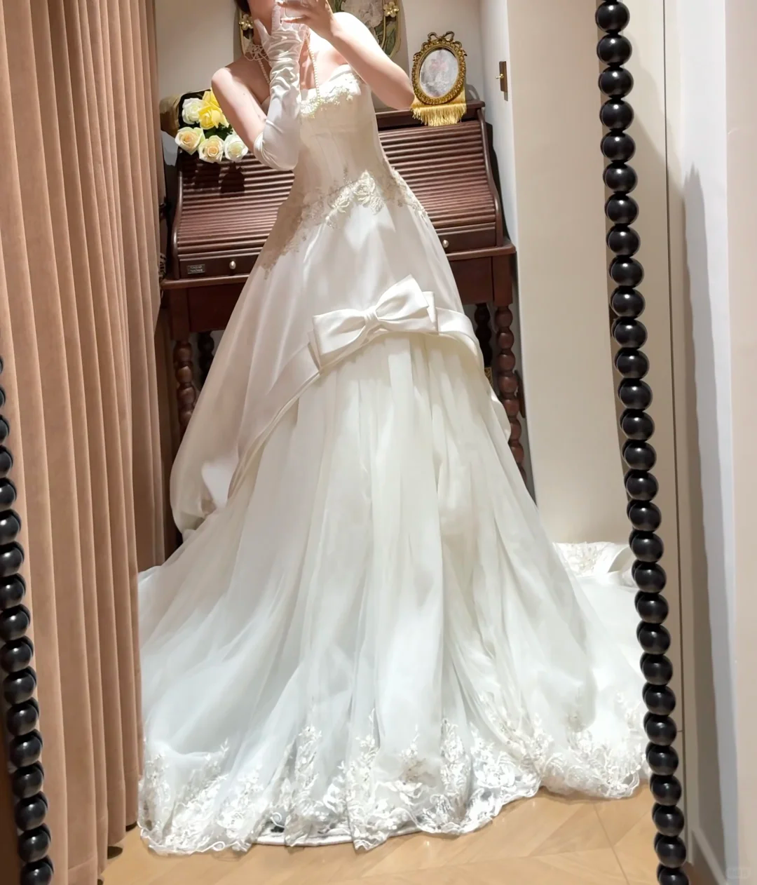 Gorgeous Satin Strapless Bow Lace Embroidery A-Line Wedding Dress TP5406