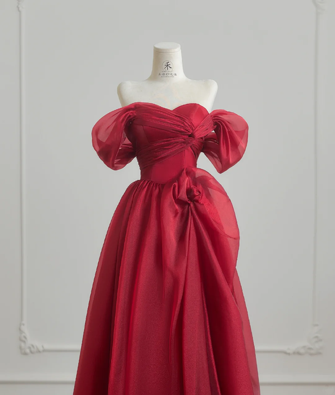 Red off-the-shoulder fitted waist ball gown with a full skirt R8215