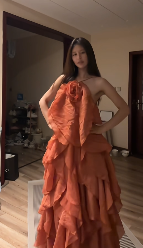 Orange halter-neck long puffy sexy ball gown R8074