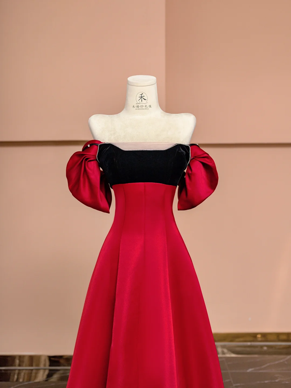 Red off-the-shoulder fitted A-line long ball gown R8416