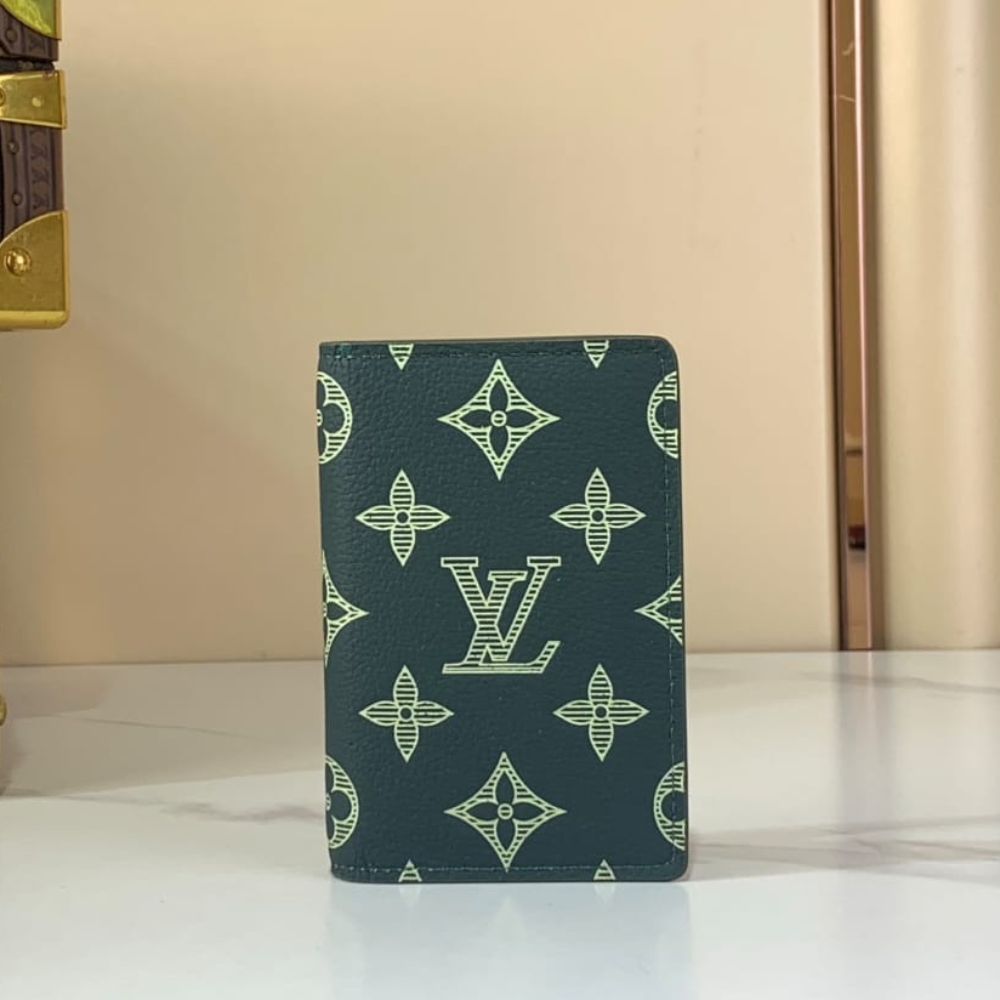 Louis Vuitton Pocket Organizer Monogram Shadow Forest Green 14Cm M27149