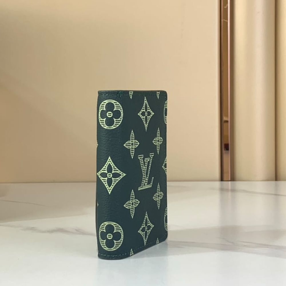 Louis Vuitton Pocket Organizer Monogram Shadow Forest Green 14Cm M27149