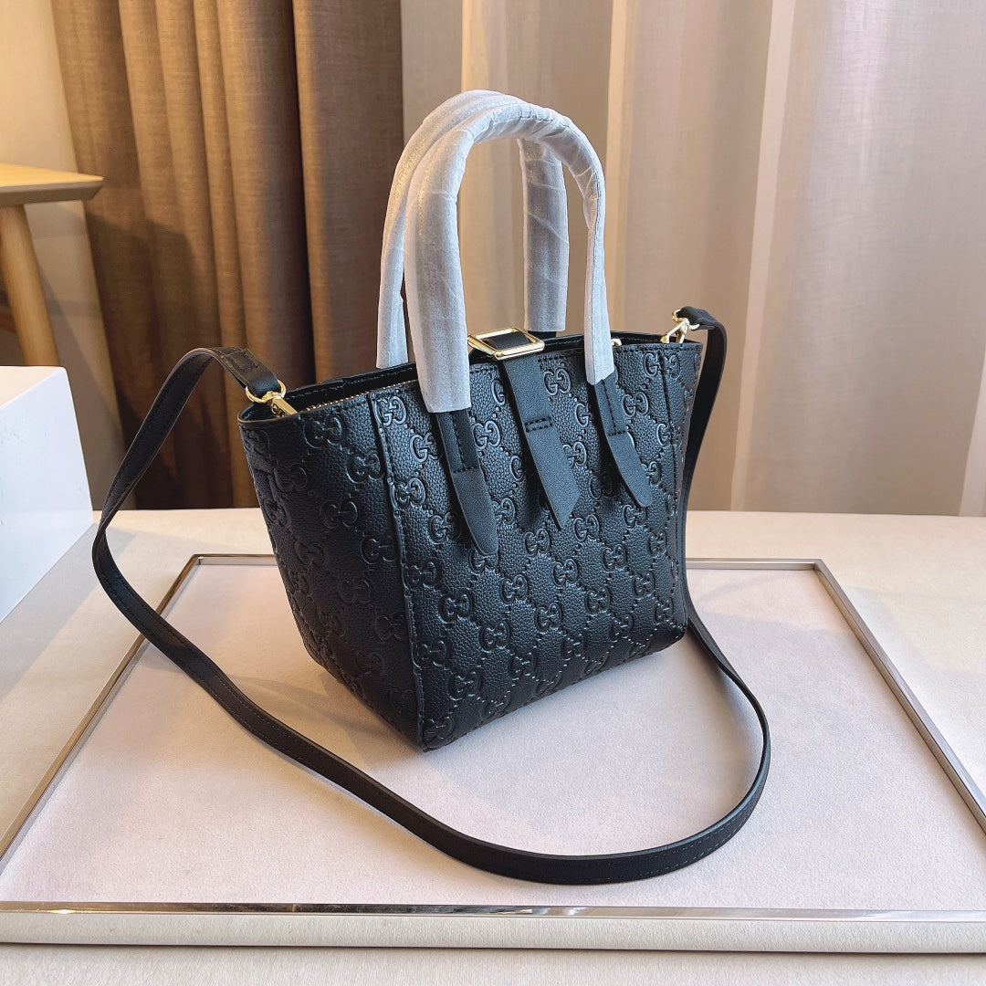 Guccissima Leather Jackie Handbag 145817 Black