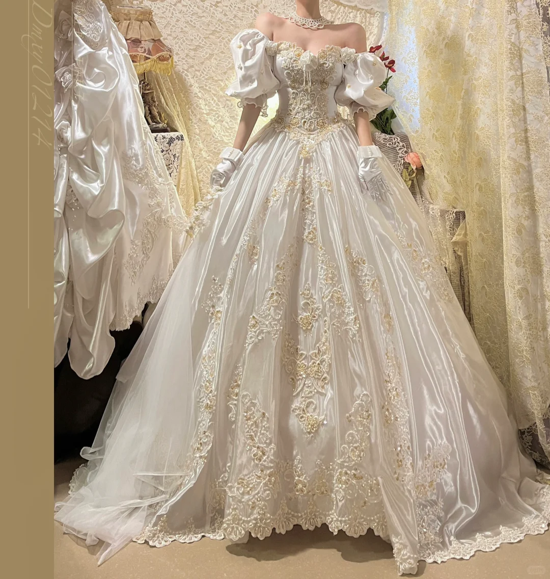 Vintage Ivory Off-the-Shoulder Embroidery Puff Sleeves Wedding Dress TP5453