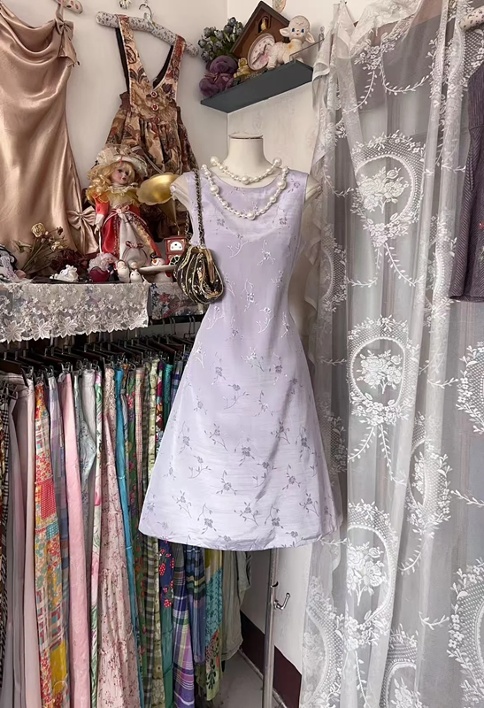 Light purple sleeveless fitted waist A-line midi ball gown R7859