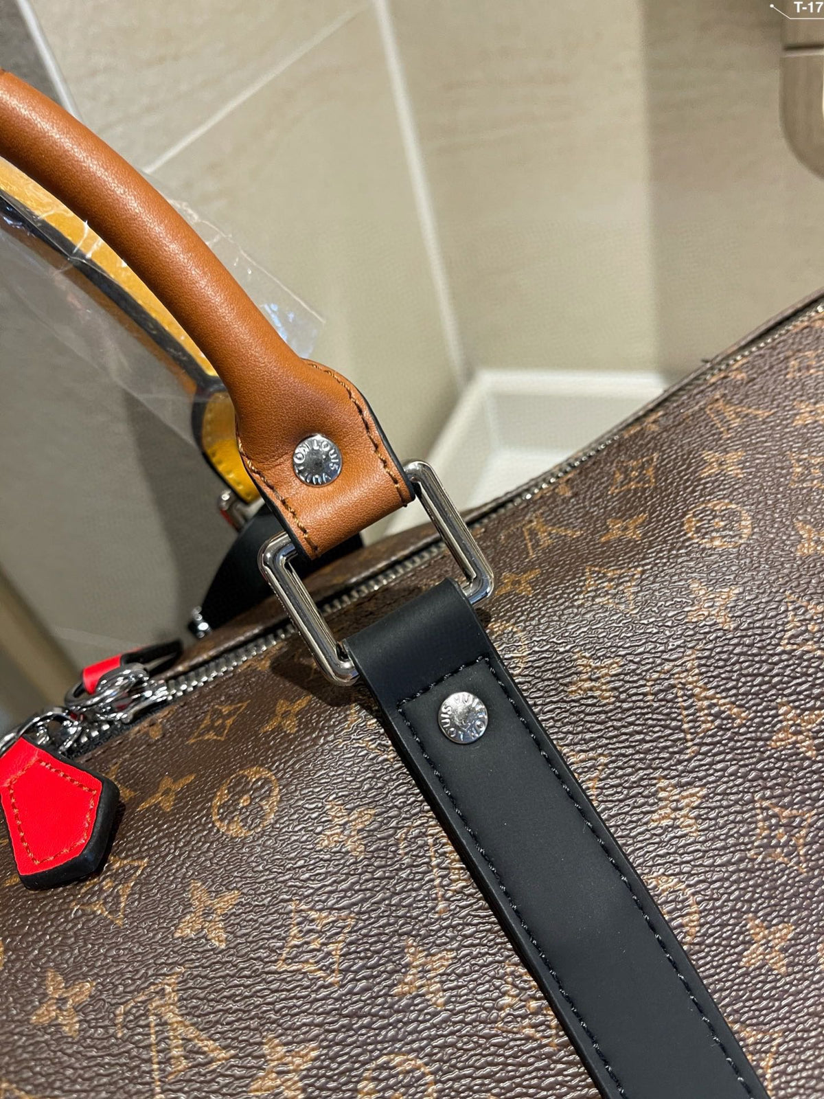Louis Vuitton Keepall Bag Caro