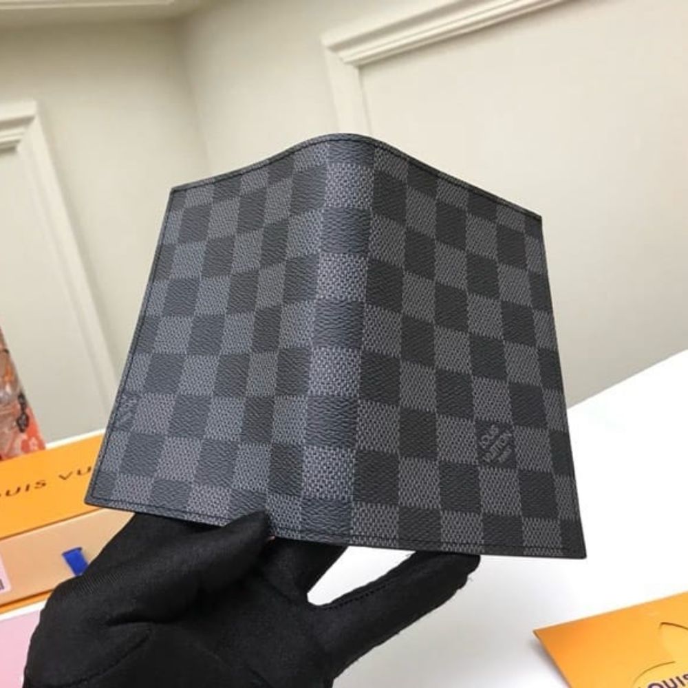 Louis Vuitton Passport Cover Damier Graphite 14Cm N64411