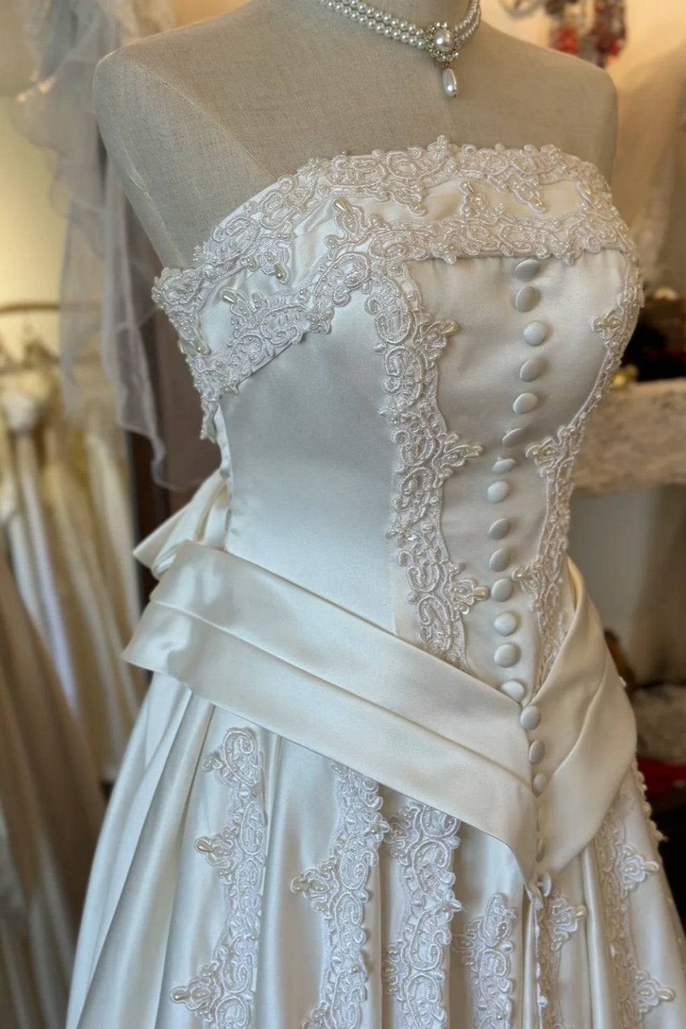 Retro Court Style Cream Satin Lace Strapless Gown - Wedding & Retro Theme Dinner Dress gh6563